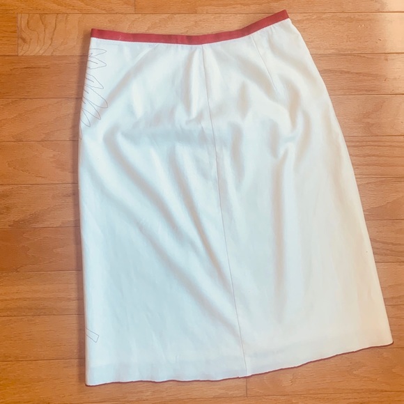 Chapter One skirt - Picture 2 of 4